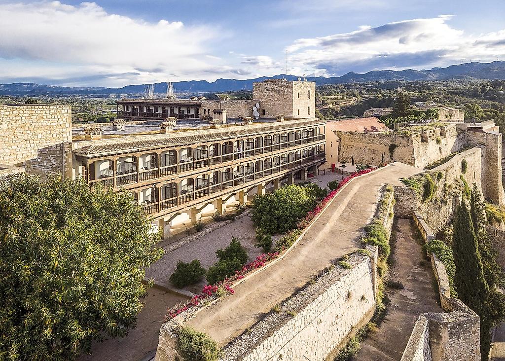 Parador de Tortosa, Resort/Hotelanlage