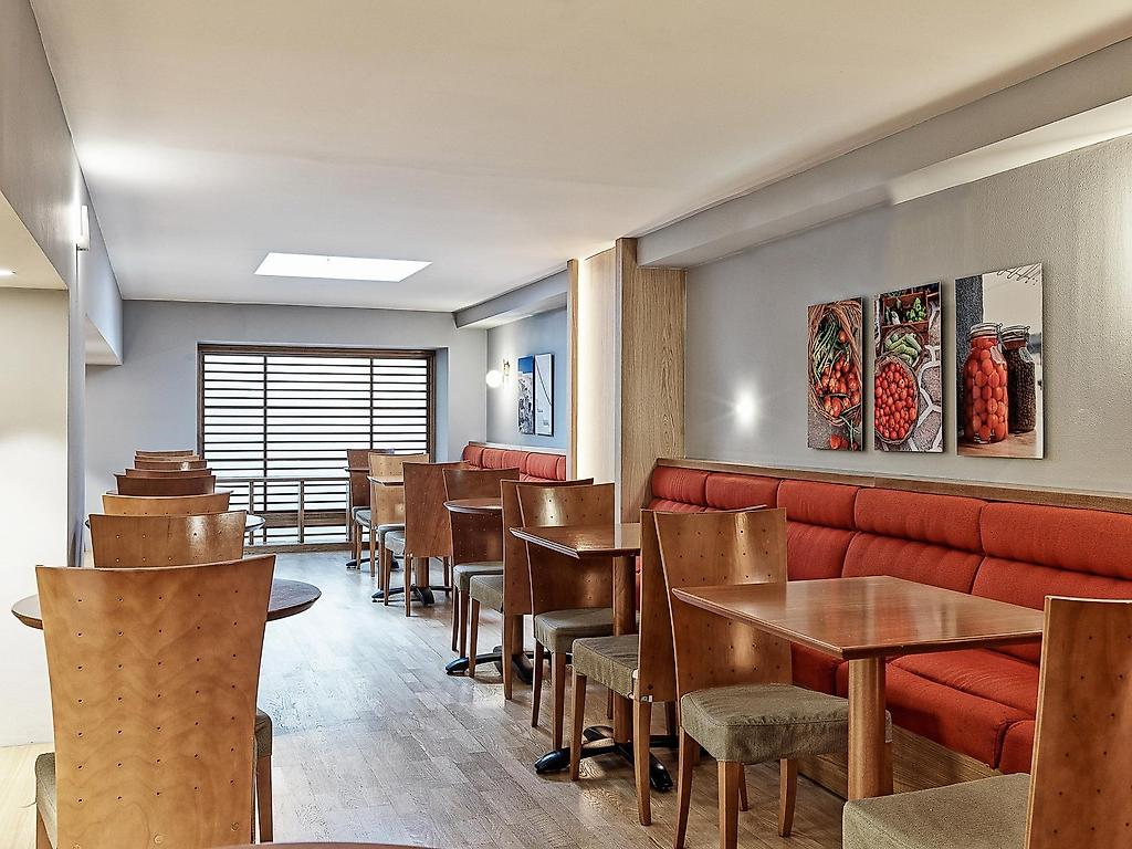 Achilleas Hotel, Restaurant/Gastronomie