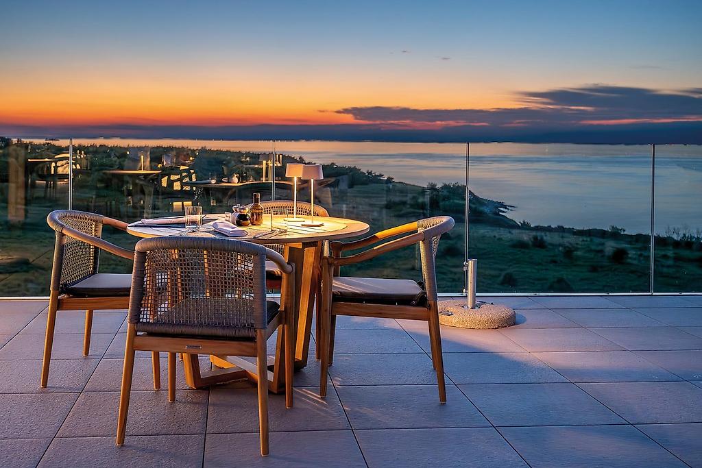 Petram Resort & Residences, Restaurant/Gastronomie