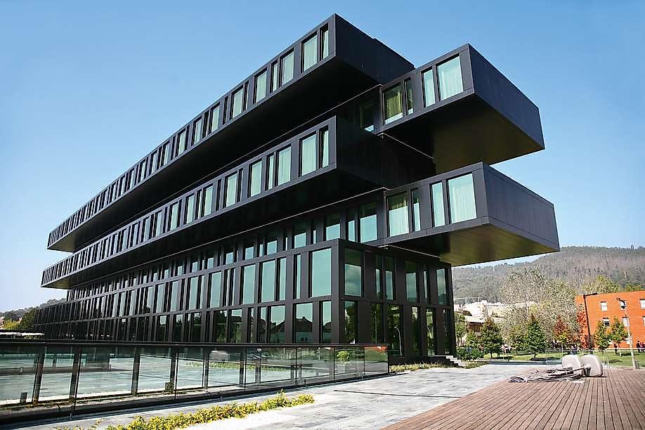 Axis Viana Hotel & Spa, Hotelgebäude