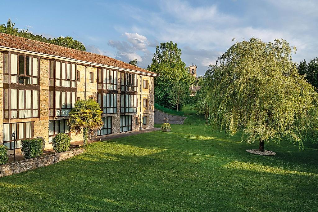 Parador de Argómaniz, Resort/Hotelanlage