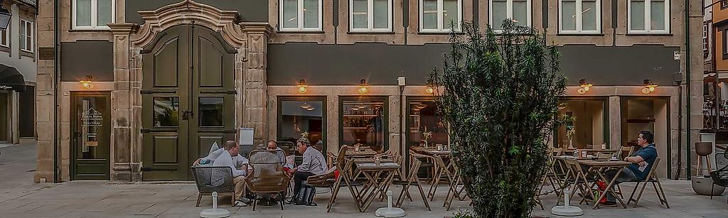 Porta Nova Collection House,