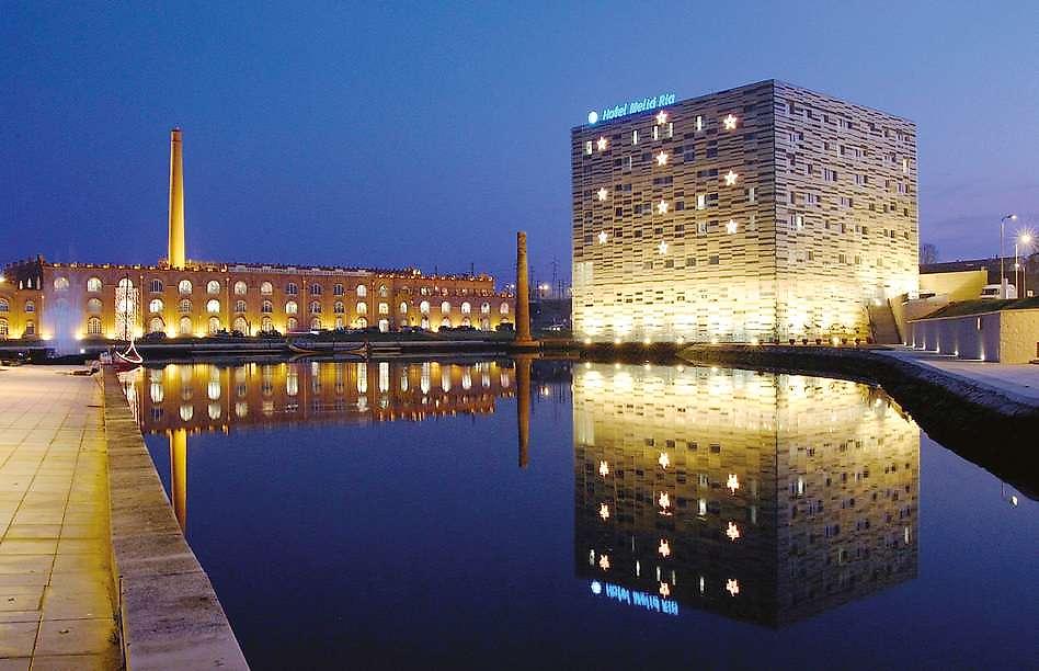 Meliá Ria Hotel & Spa, Hotel bei Nacht