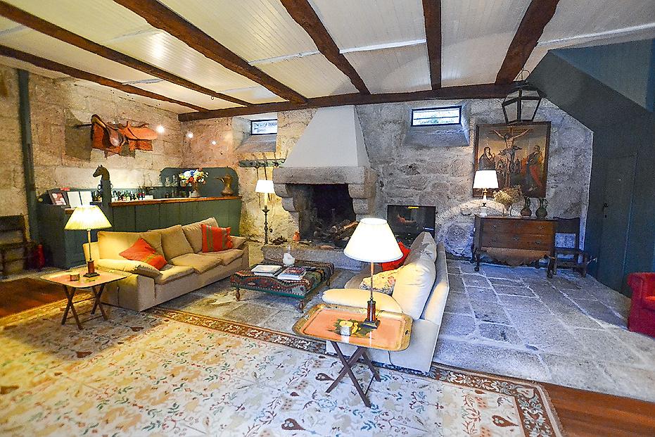 Casa de Sezim, öffentliche Bereiche