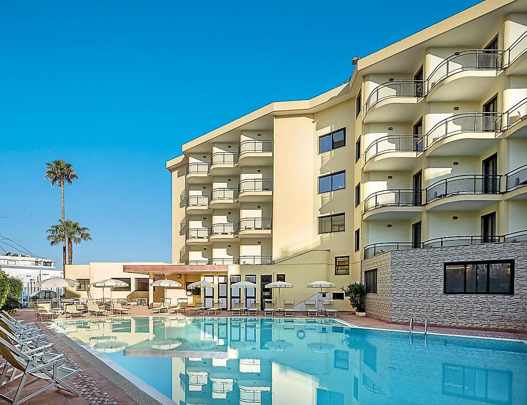 Rina Blu Hotel, Pool/Poolbereich