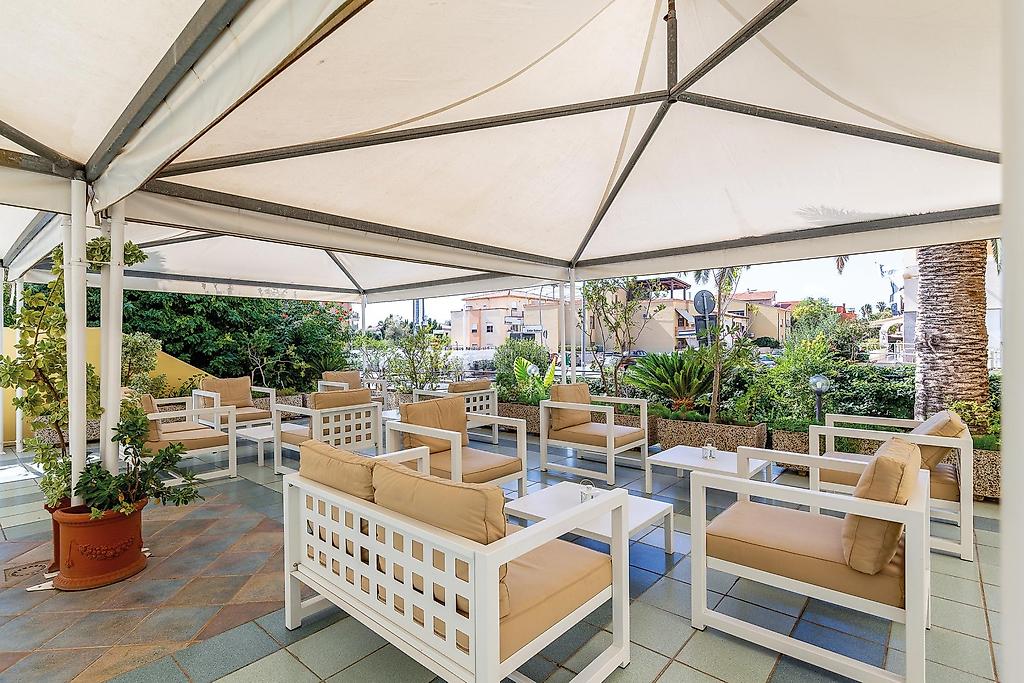 Rina Blu Hotel, Resort/Hotelanlage