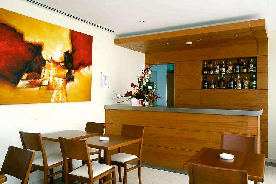 Hotel Matriz, Bar