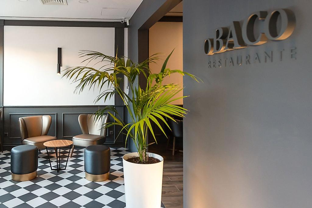 Hotel Ponta Delgada, Restaurant/Gastronomie