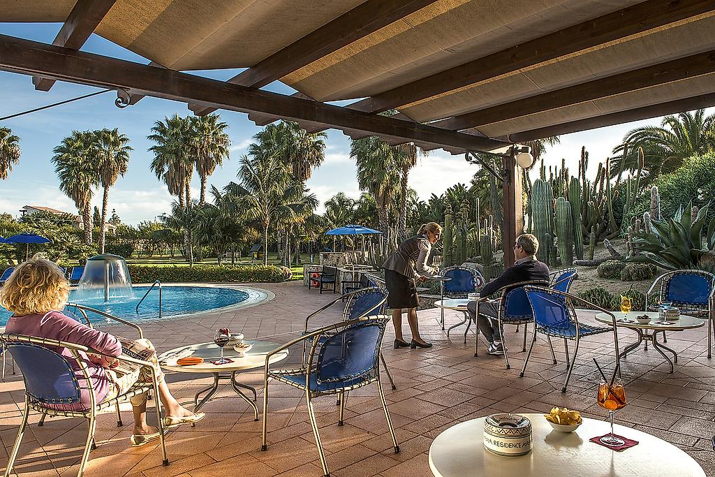 Lantana Resort Hotel & Apartments, Restaurant/Gastronomie
