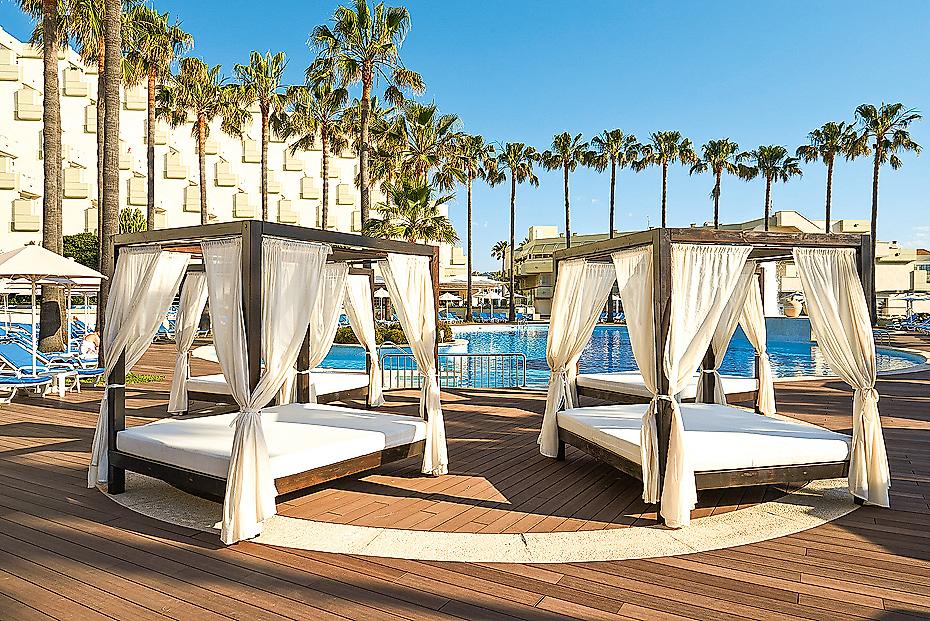 Hipotels Hotel Mediterraneo, Sunbeds