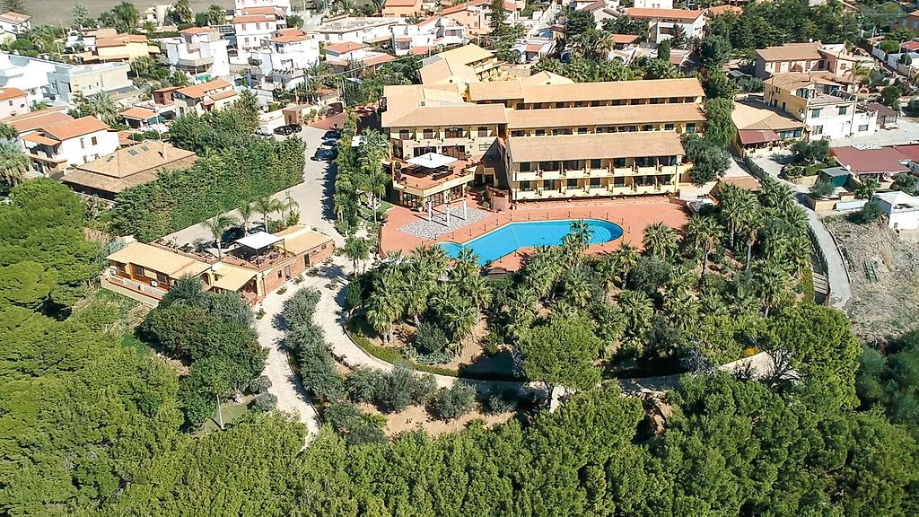 Baia di Ulisse Wellness & Spa, Resort/Hotelanlage