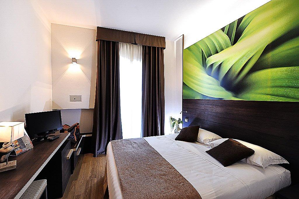 Hotel Life, Retro-gestaltetes Doppelzimmer mit individuellem Charme.