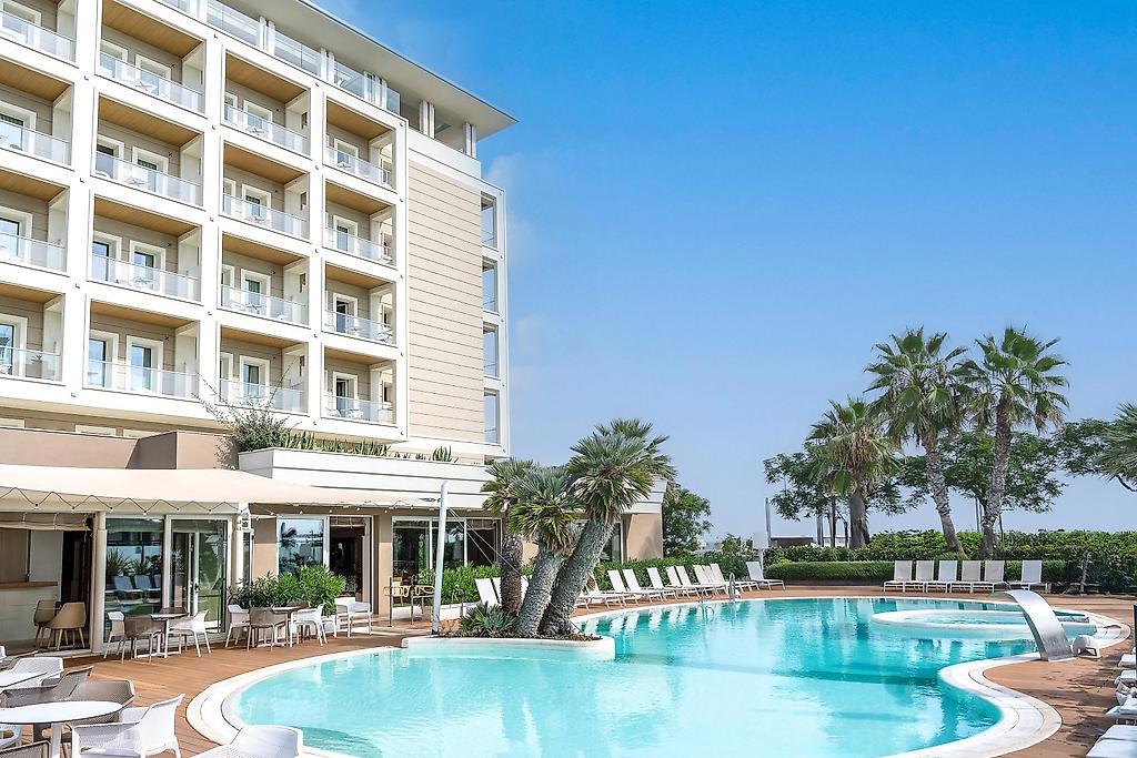 Hotel Ambasciatori, Resort/Hotelanlage