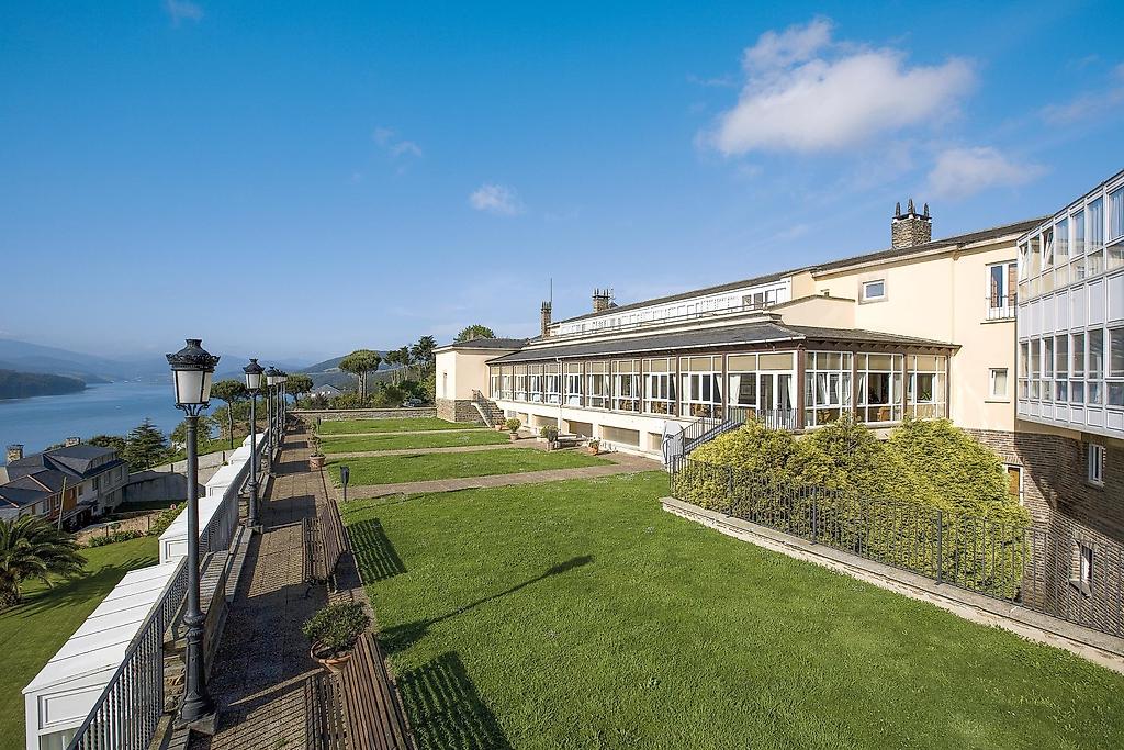 Parador de Ribadeo, Resort/Hotelanlage