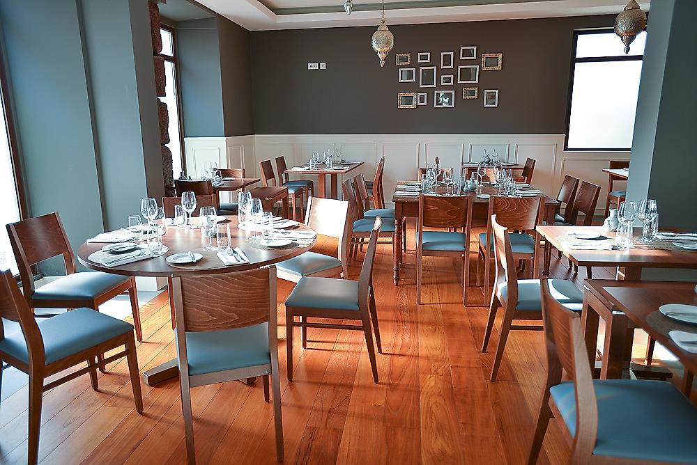 Charming Blue Hotel, Restaurant/Gastronomie