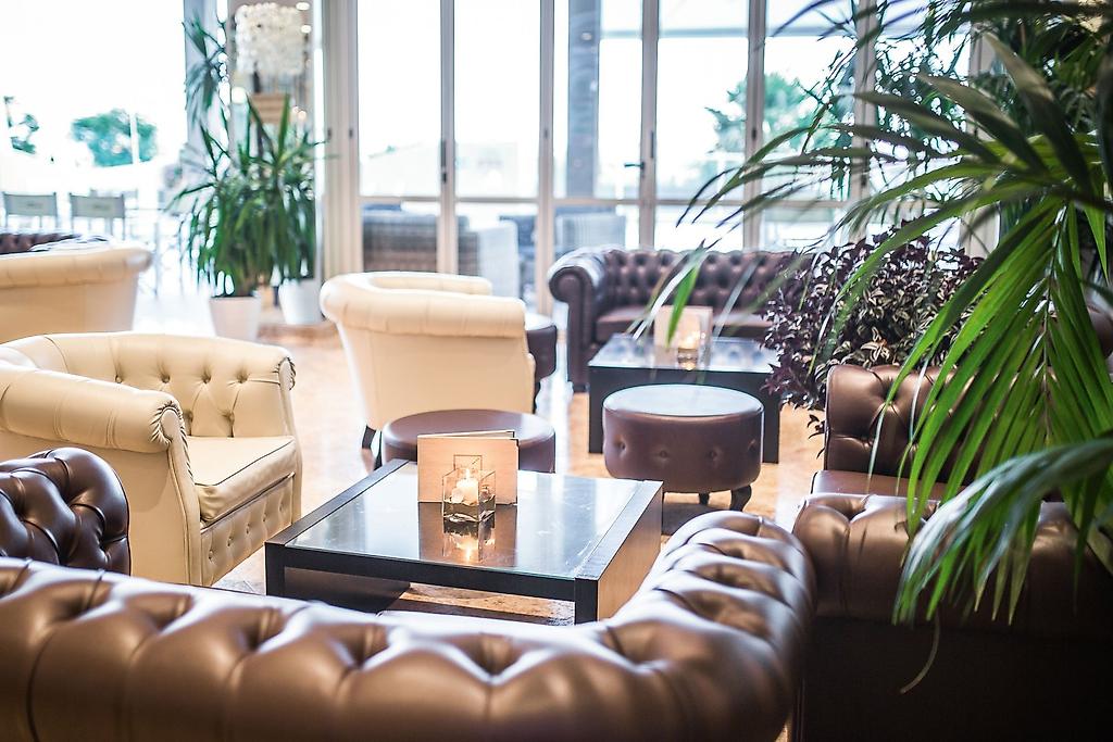 Hotel Excelsior, Restaurant/Gastronomie