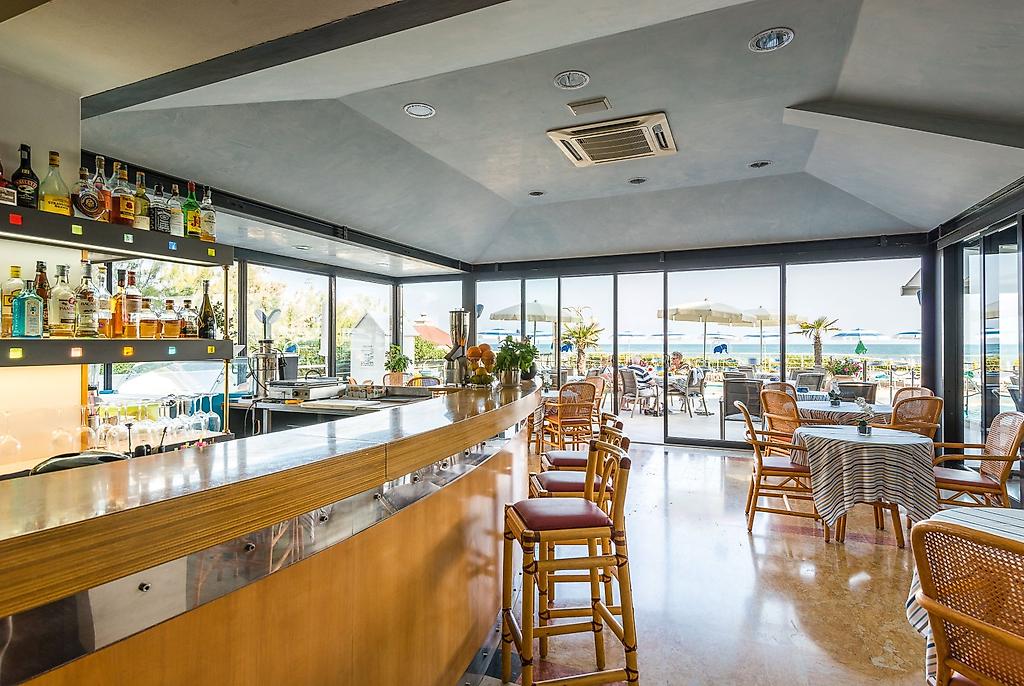 Hotel Bristol, Restaurant/Gastronomie