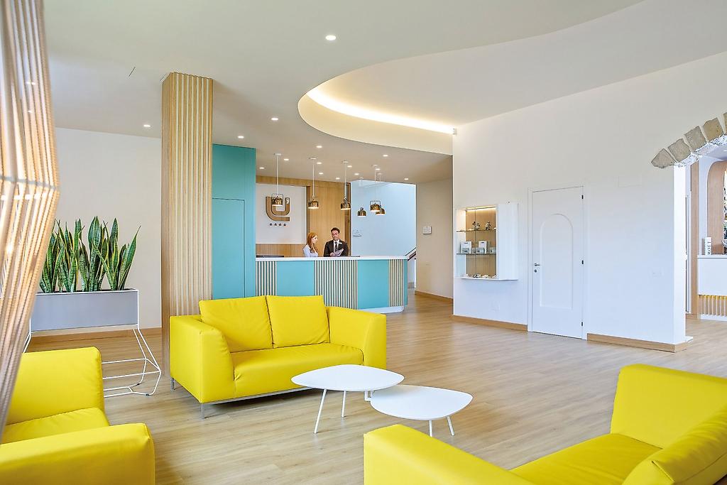 Lu’ Hotel Porto Pino, öffentliche Bereiche