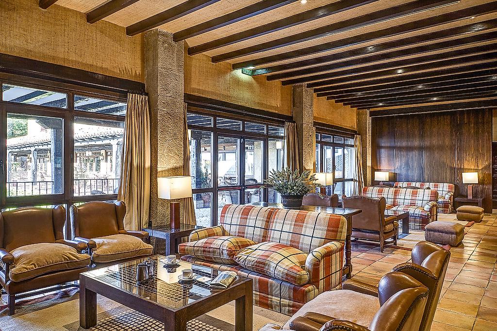 Parador de Sos del Rey Católico, öffentliche Bereiche