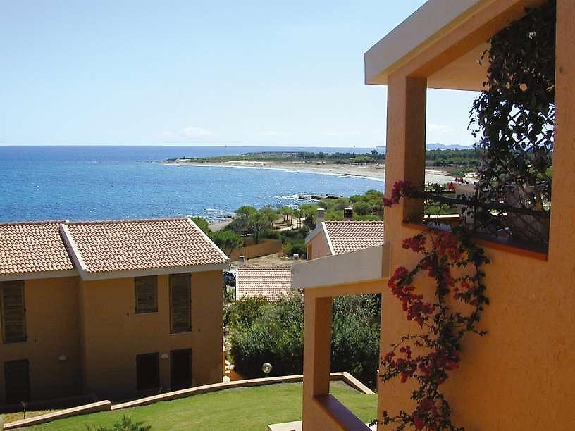 Il Borgo di Porto Corallo, Meer