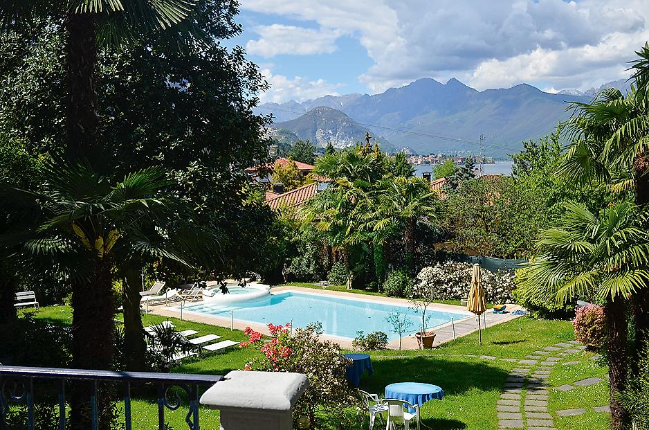 Hotel Royal, Poolblick