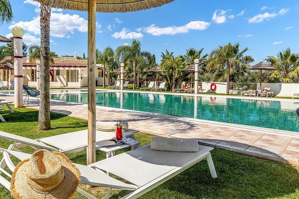 Hotel Rural Brícia du Mar, Pool/Poolbereich