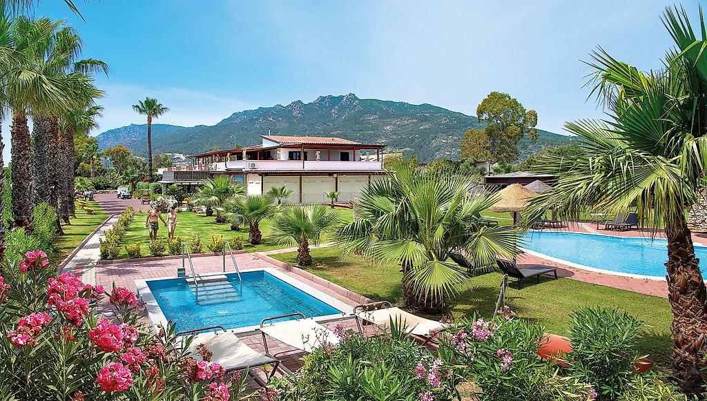 Hotel Rurale & SPA Orti di Nora, Resort/Hotelanlage