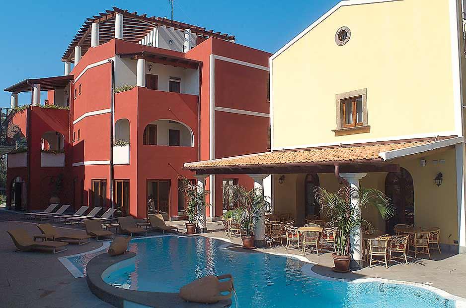 Grand Hotel Arciduca, Hotelpool