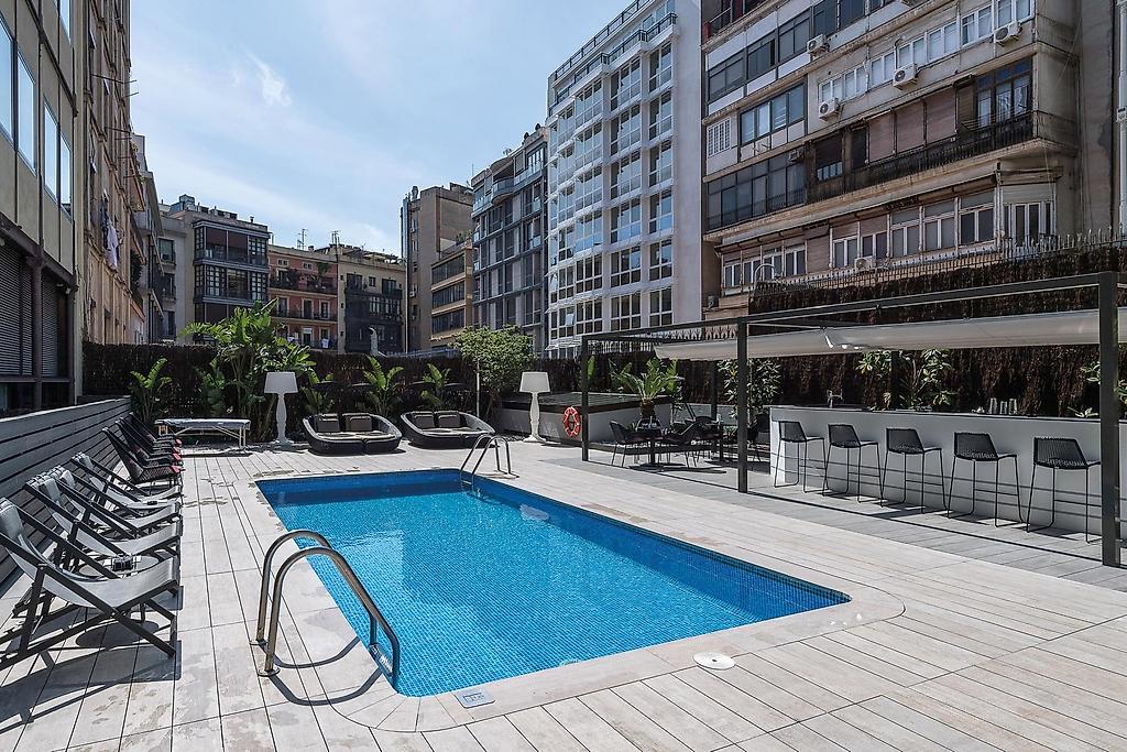 Catalonia Plaza Catalunya, Pool/Poolbereich