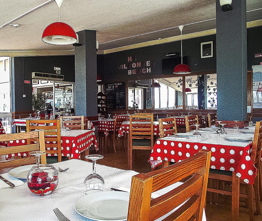 HS Milfontes Beach, Restaurant/Gastronomie