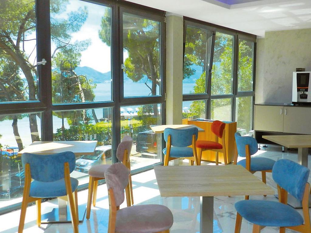 Hotel Byron, Restaurant/Gastronomie