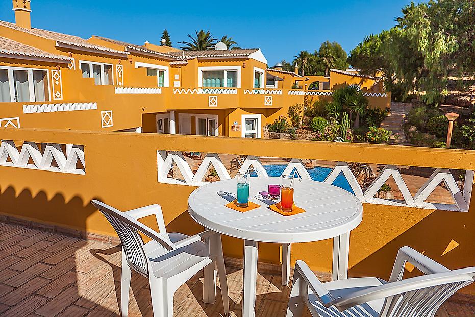 Montinho de Ouro, Balkon