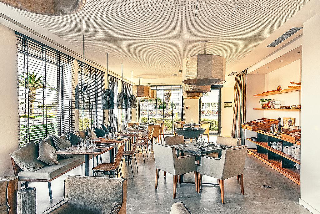 Lagos Avenida Hotel, Restaurant/Gastronomie