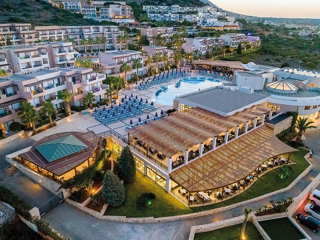 Grand Hotel Holiday Resort, Resort/Hotelanlage