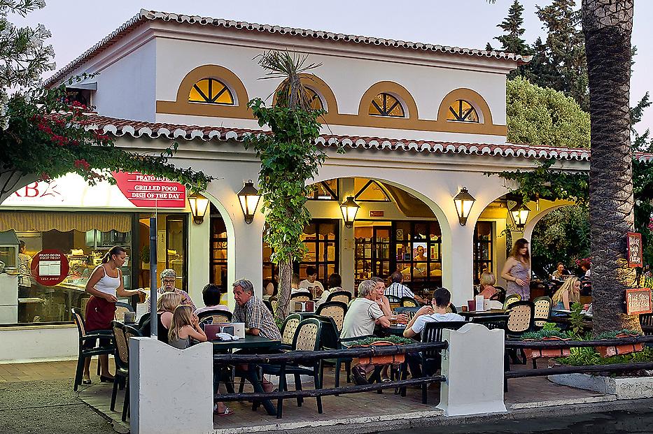 Rocha Brava, Restaurant/Gastronomie