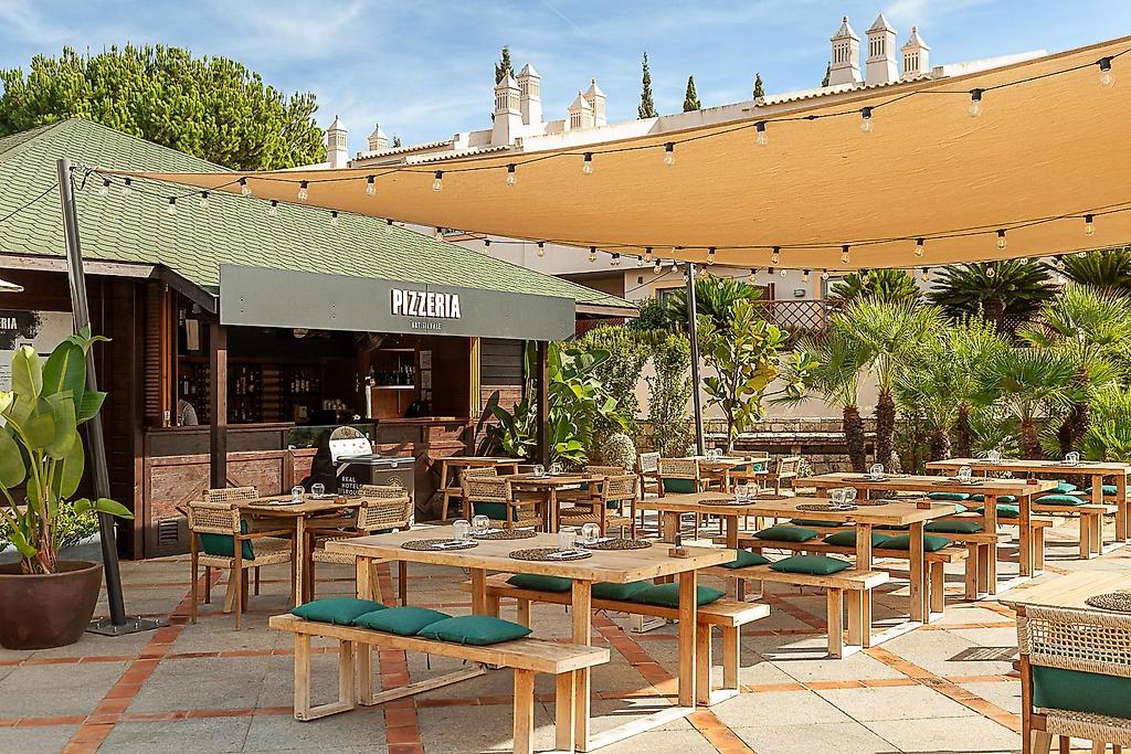 Grande Real Santa Eulalia Resort Hotel & Hotel Spa, Restaurant/Gastronomie