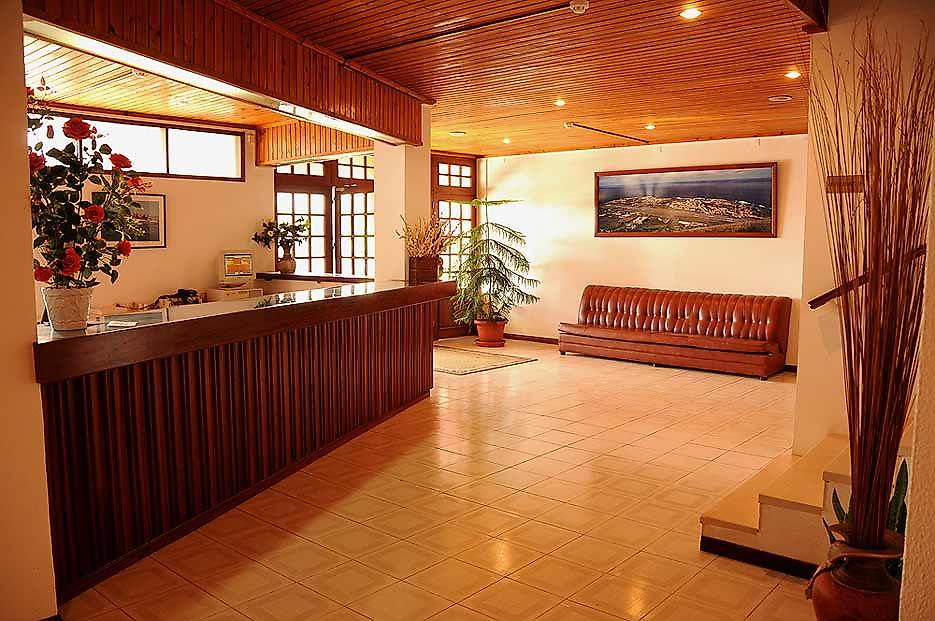 Hotel Ocidental, Rezeption