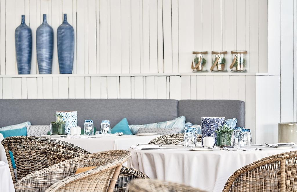 The Cliff Bay, Restaurant/Gastronomie