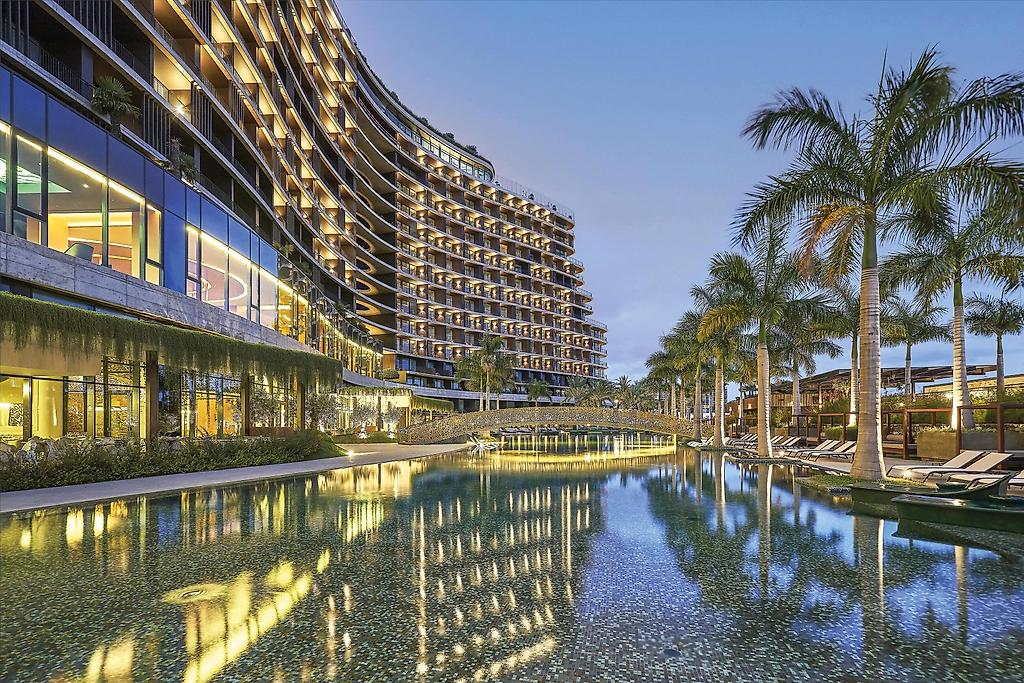 Savoy Palace, Resort/Hotelanlage