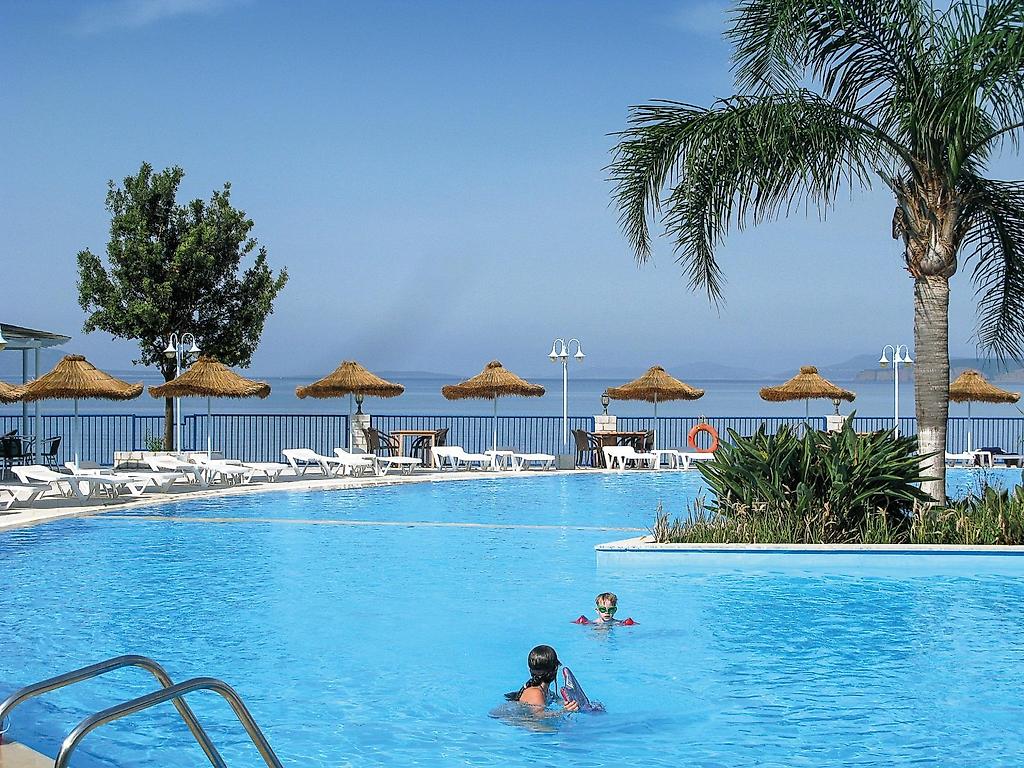 Golden Sun Hotel, Pool/Poolbereich