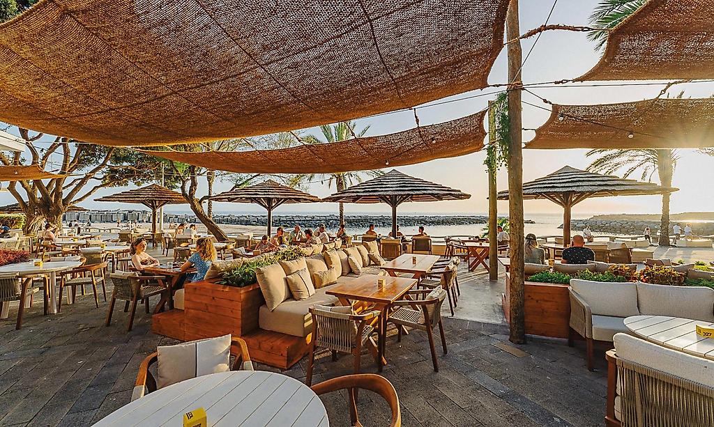 Calheta Beach Hotel, Restaurant/Gastronomie