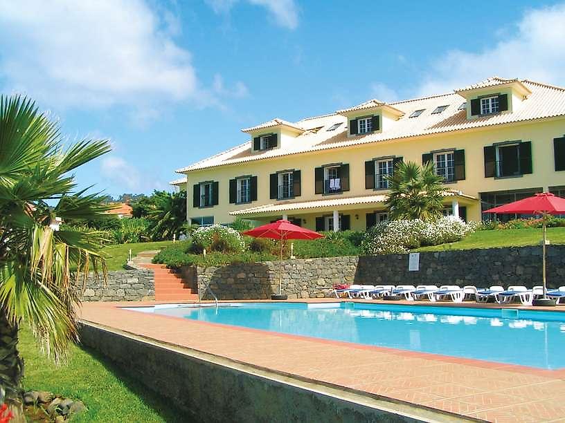 Quinta Alegre, Pool