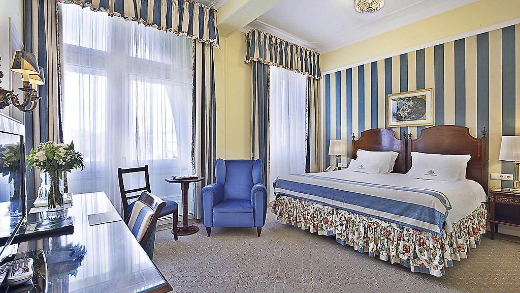 Hotel Avenida Palace, Superior