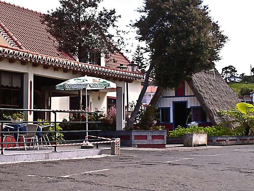 Hotel o Colmo, Eingang