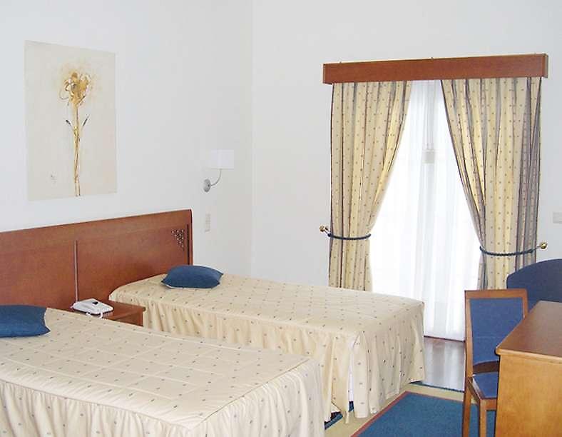 Hotel o Colmo, Einzelbetten