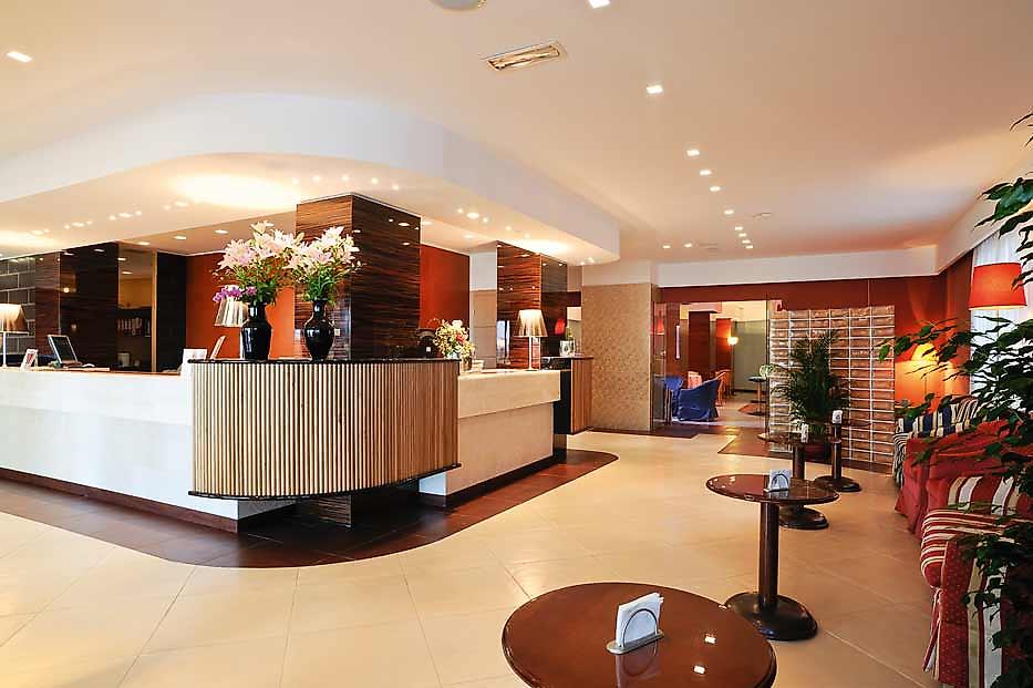 Grand Hotel Spiaggia, Lobby udn Rezeption