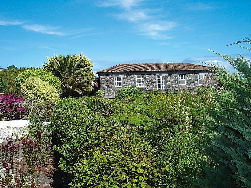 Quinta das Buganvilias, Garten vor dem Hotel