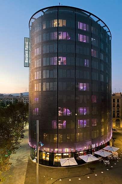Hotel Barceló Raval, Fassade