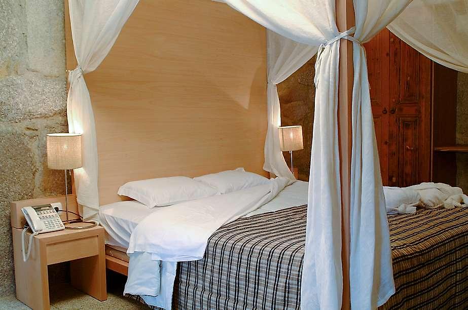 Hotel Rural Maria da Fonte, Himmelbett