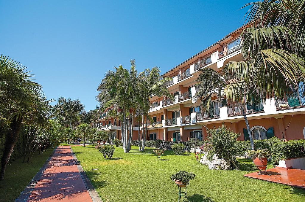 Hotel Caparena, Resort/Hotelanlage